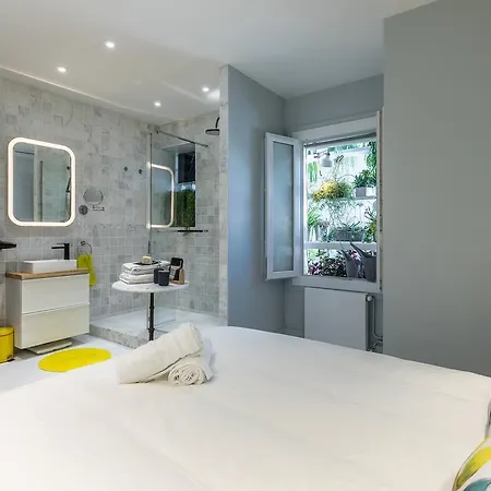 Charming Bibi Beaurivage * 비아히쯔
